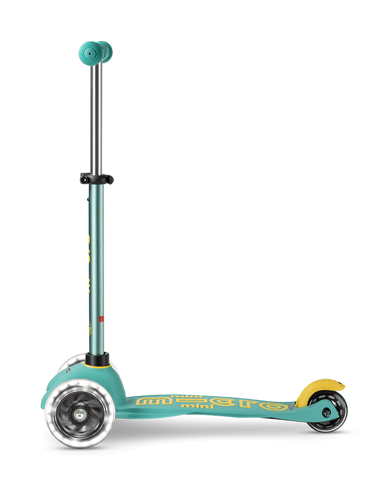 Micro Mini Deluxe LED scooter