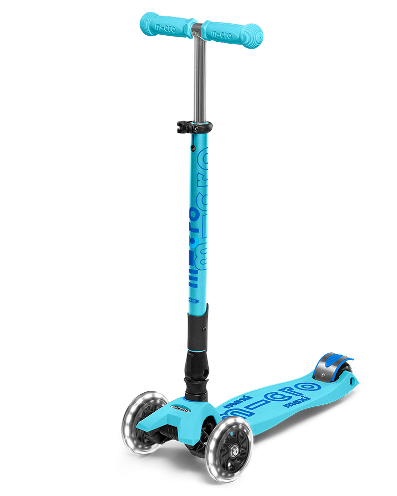 Micro Maxi Deluxe Foldable LED scooter