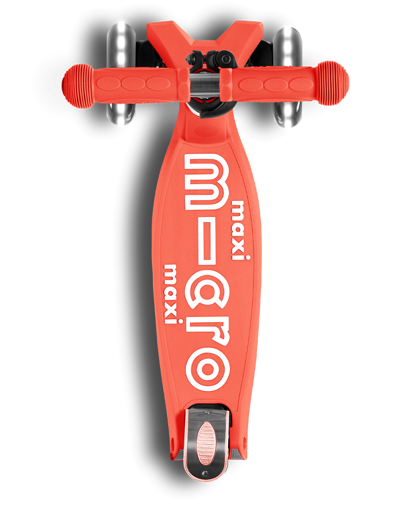 Micro Maxi Deluxe Foldable LED scooter