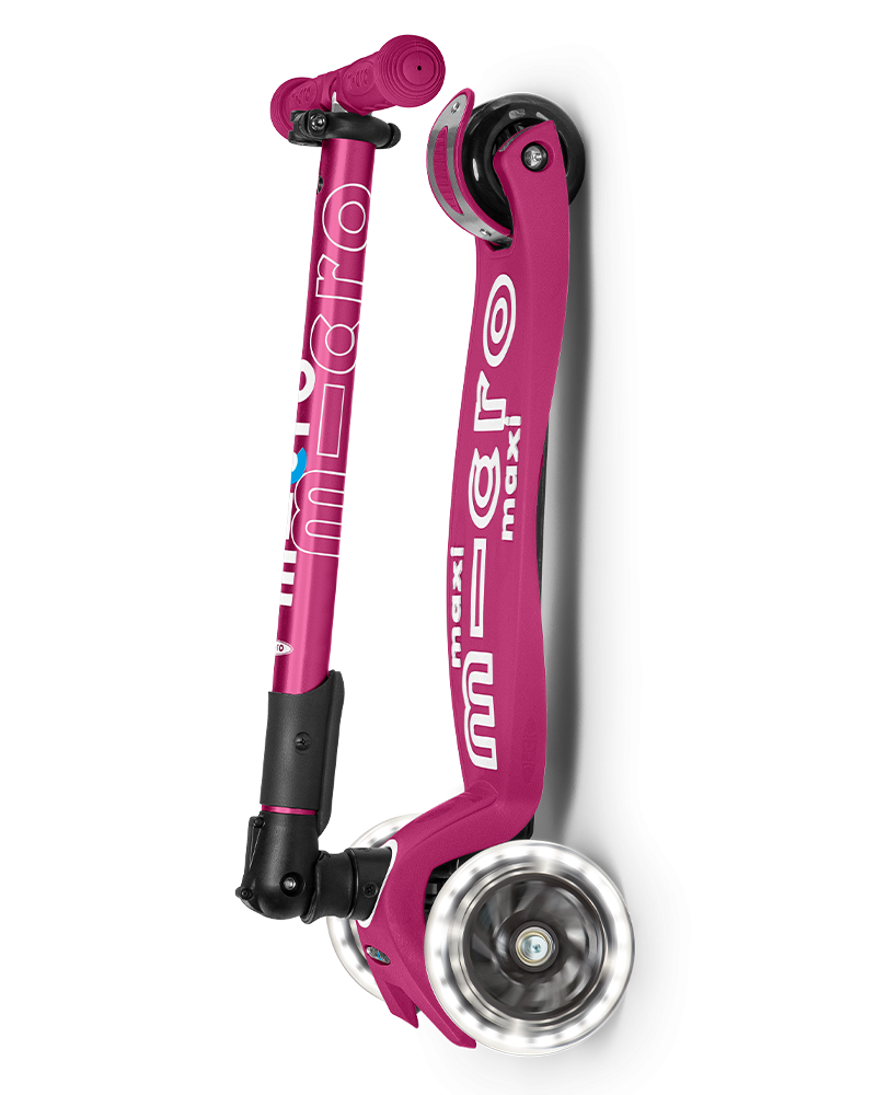 Micro Maxi Deluxe Foldable LED scooter