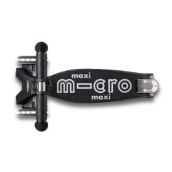 Micro Maxi Deluxe LED skrejritenis Eco Black