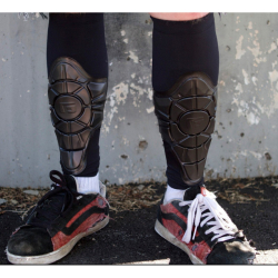 G-Form shin pads Black XXL