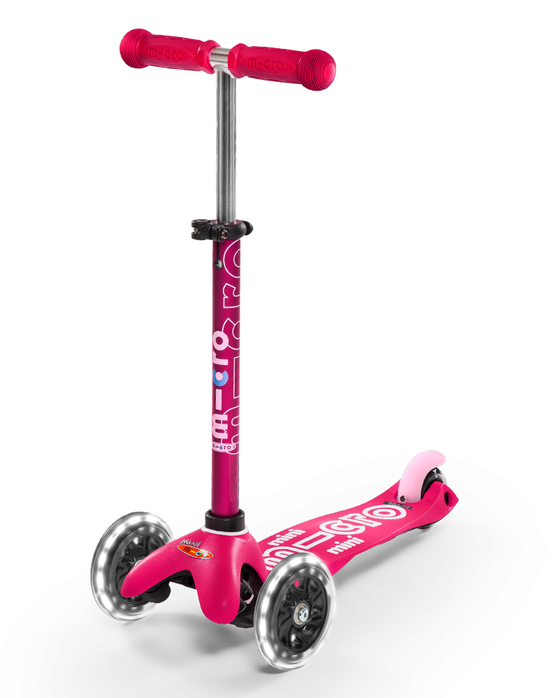 Micro Mini Deluxe LED scooter