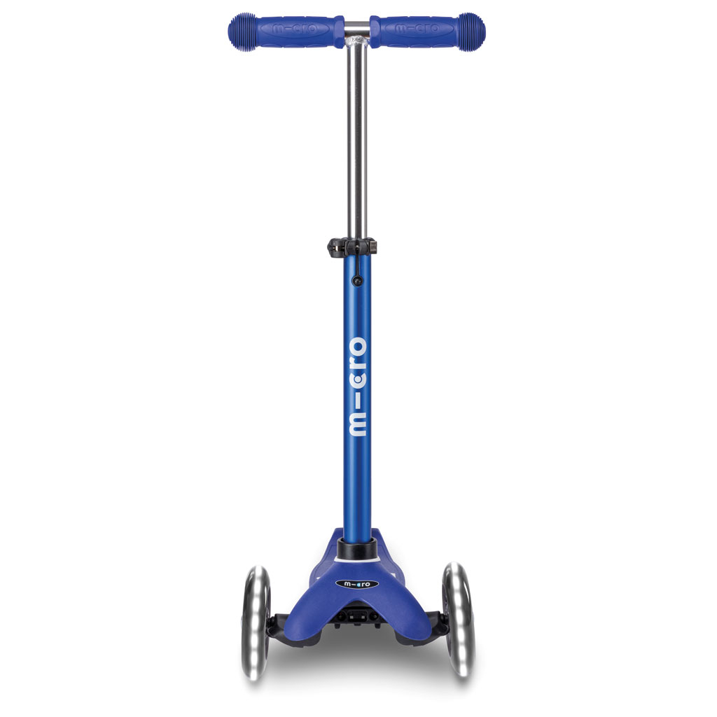 Micro Mini Deluxe LED scooter