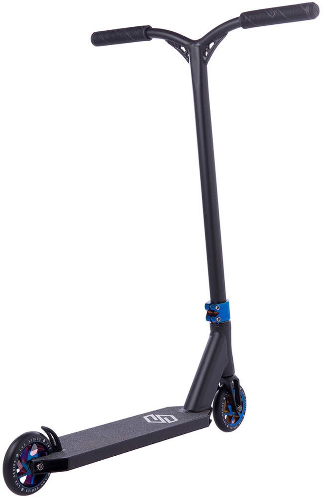 Striker Lux Pro triku skrejritenis