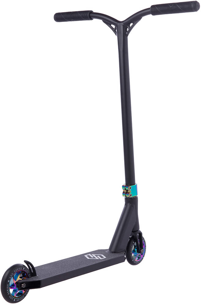 Striker Lux Pro triku skrejritenis